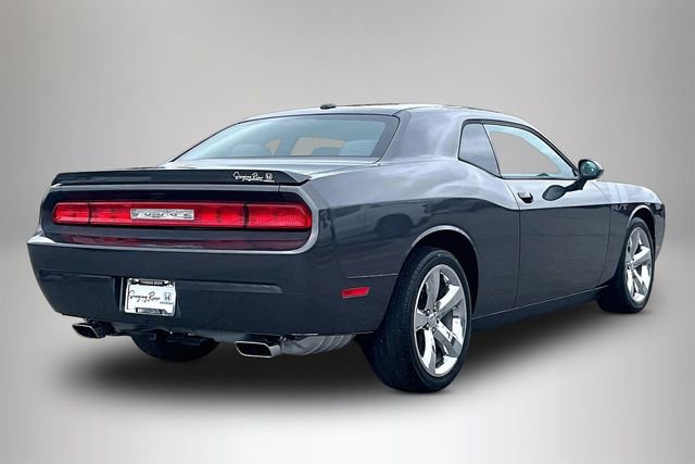 Used 2014 Dodge Challenger R/T image 5
