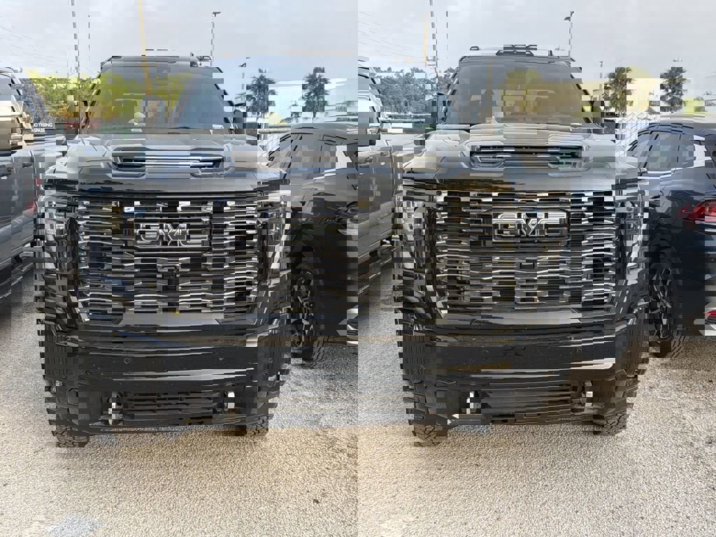 Certified 2025 GMC Sierra 2500 Denali Ultimate image 2