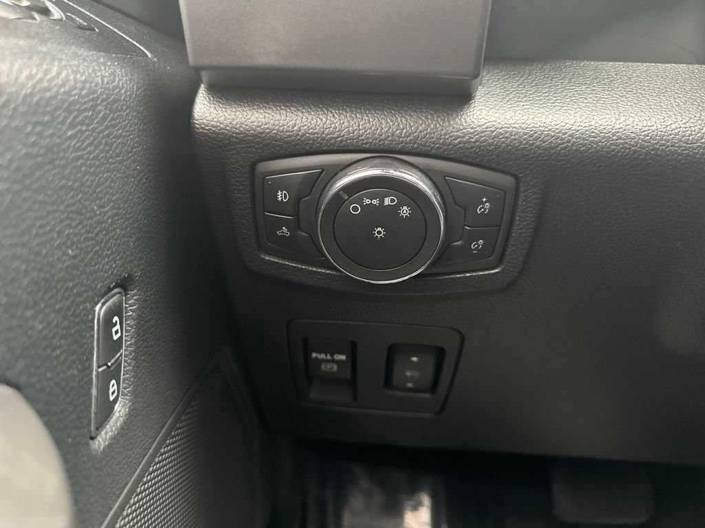 Certified 2019 Ford F150 XLT w/ Equipment Group 302A Luxury AWD/4WD image 33