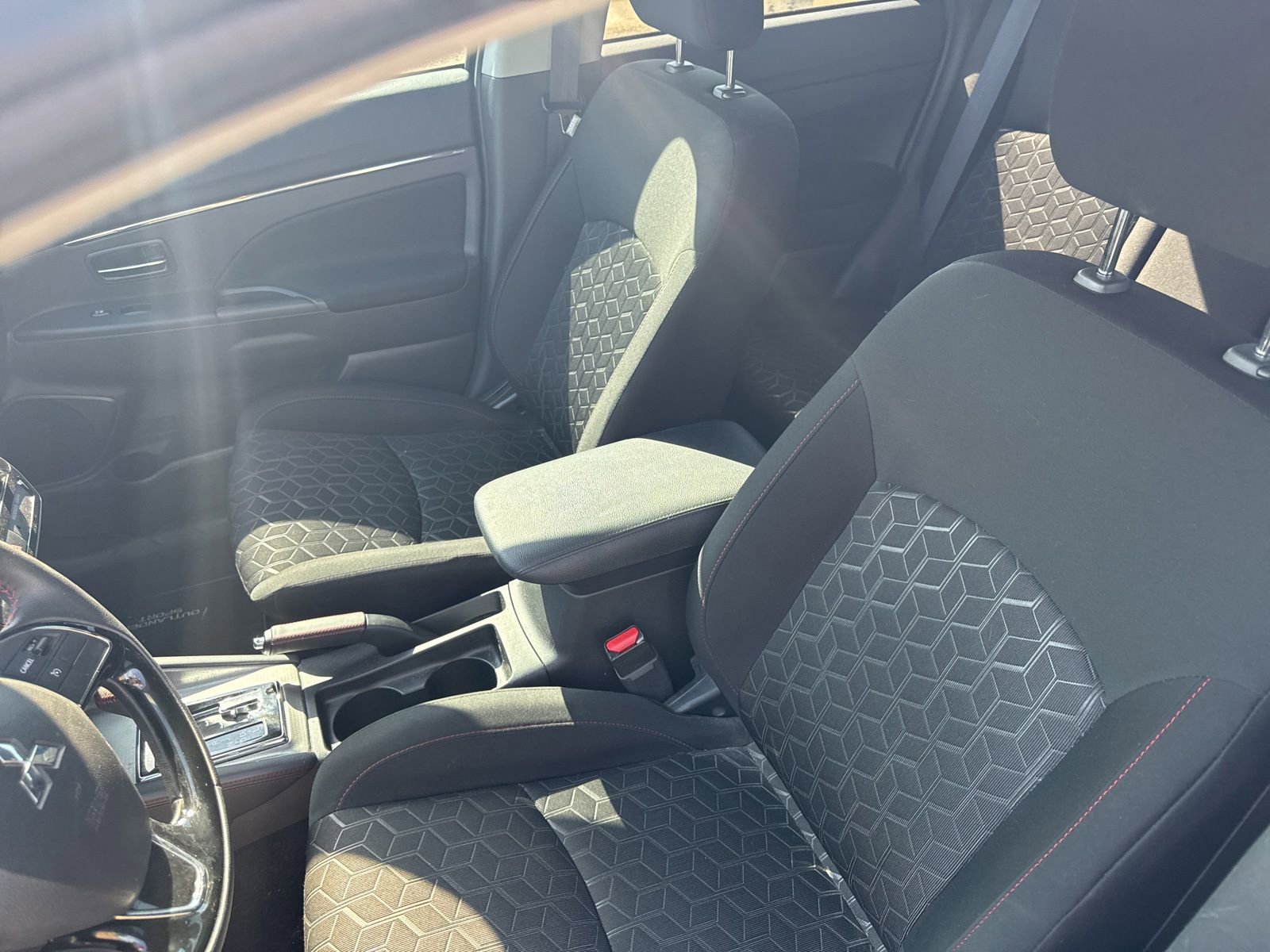 Used 2022 Mitsubishi Outlander Sport LE AWD/4WD image 13
