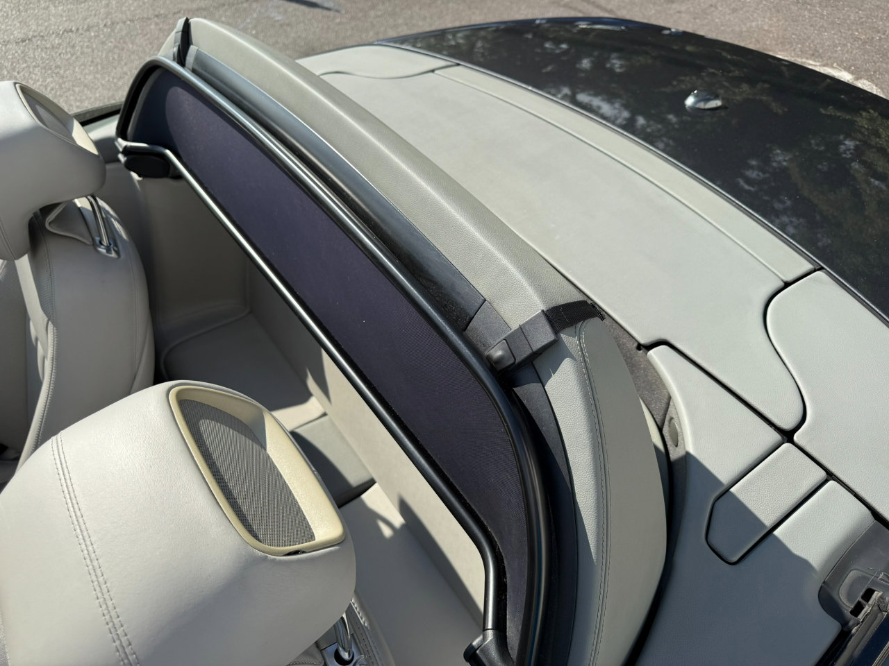 Used 2012 Mercedes-Benz SL 550 image 25