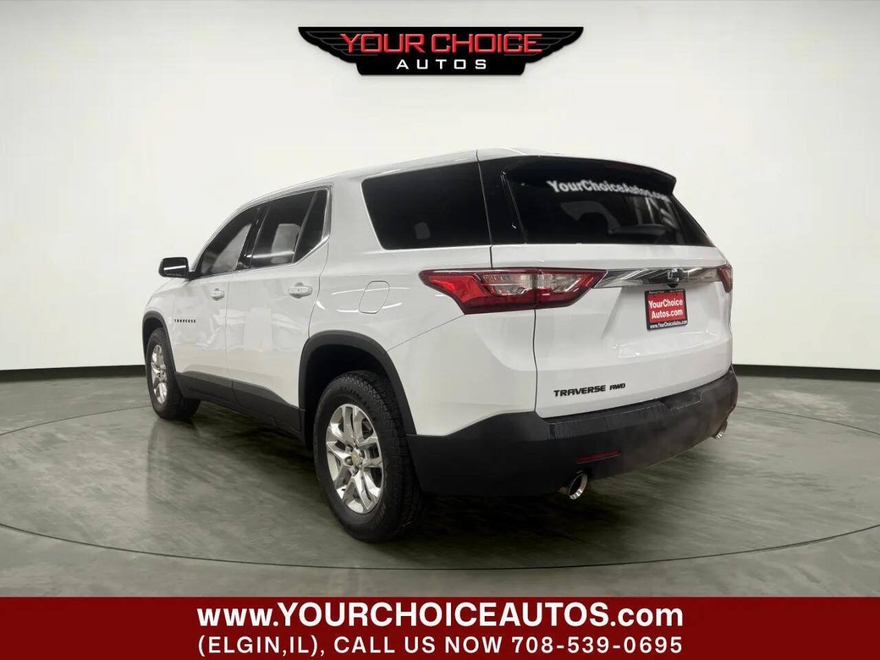 Used 2021 Chevrolet Traverse LS AWD/4WD image 3