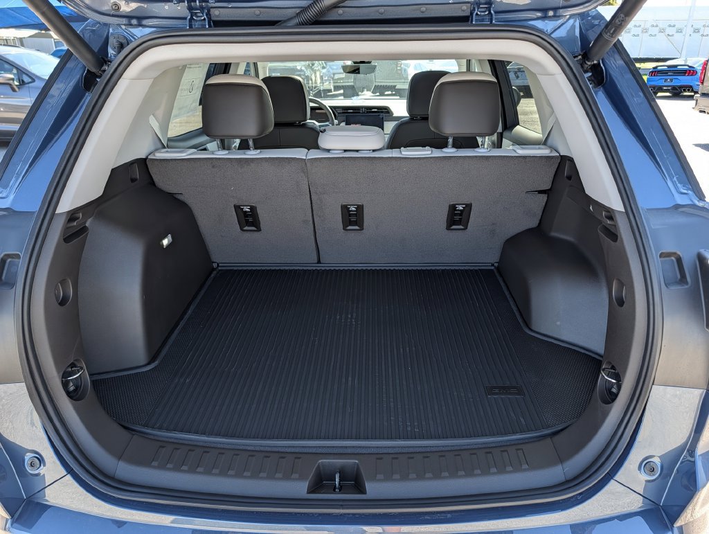 New 2027 GMC Terrain Denali w/ LPO, Floor Liner Package AWD/4WD image 29