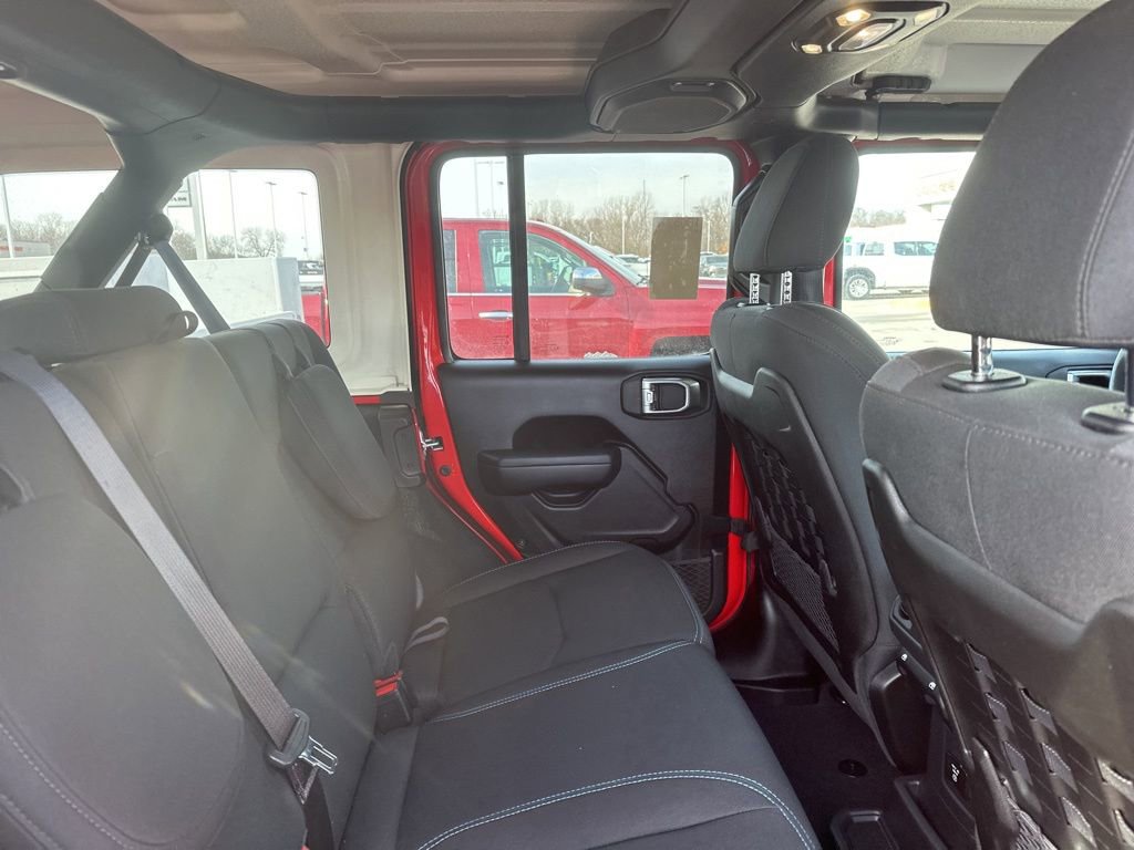Used 2022 Jeep Wrangler Unlimited Rubicon 4xe w/ Cold Weather Group image 11
