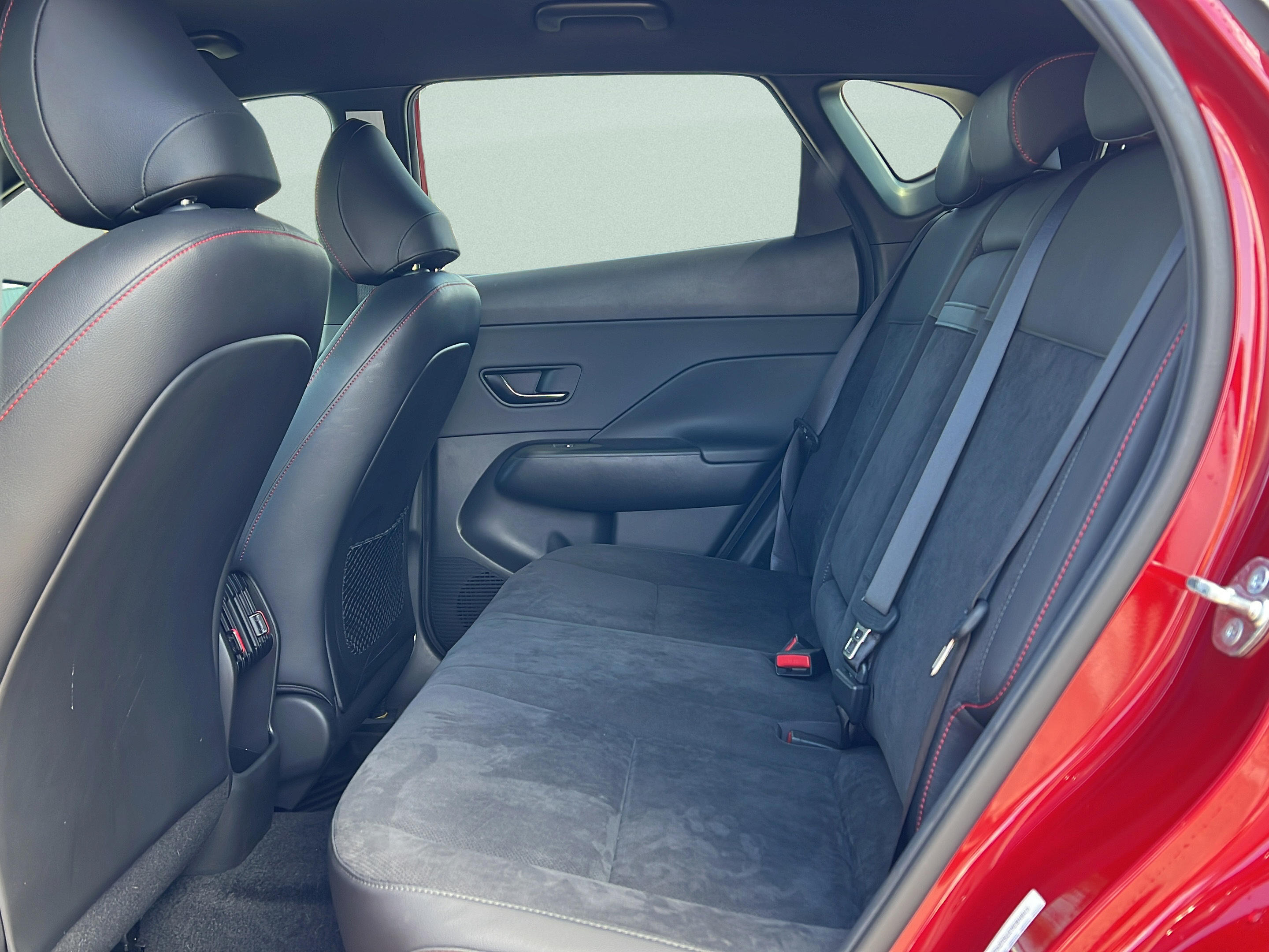 Used 2025 Hyundai Kona N Line S FWD image 10