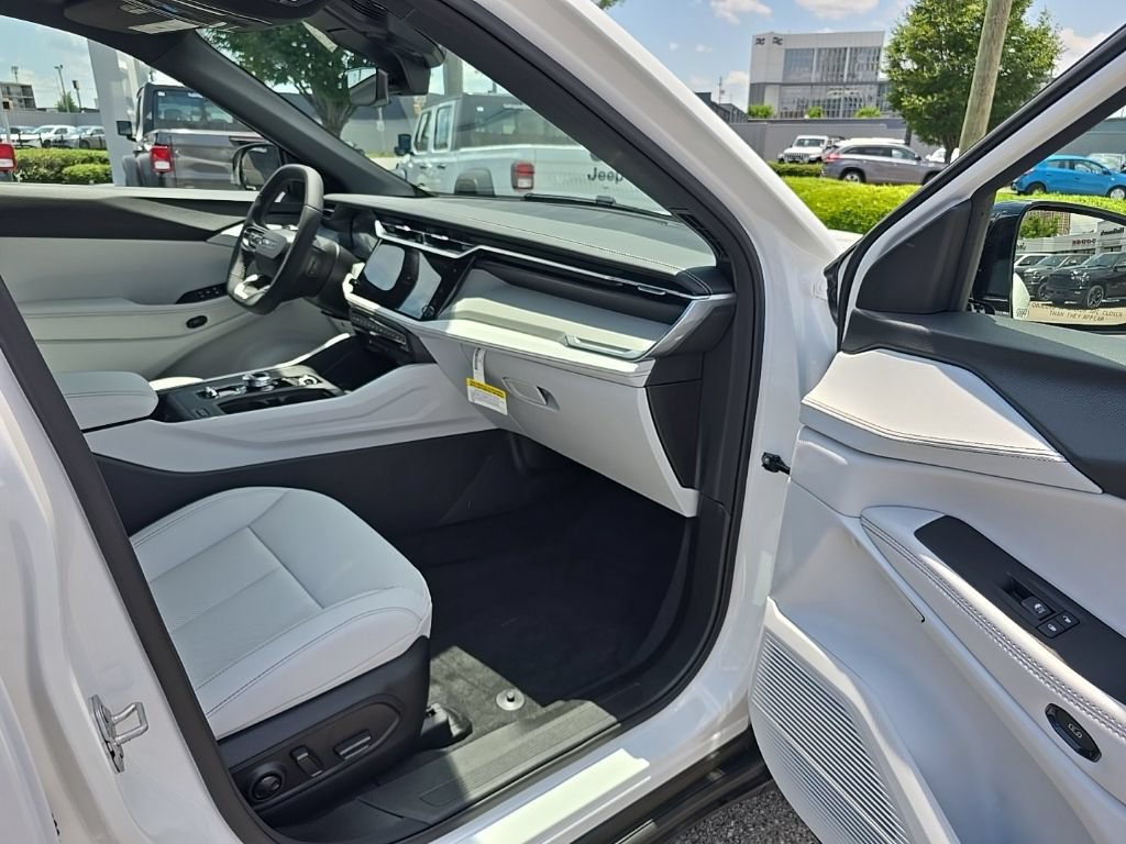New 2026 Jeep Cherokee Limited AWD/4WD image 19