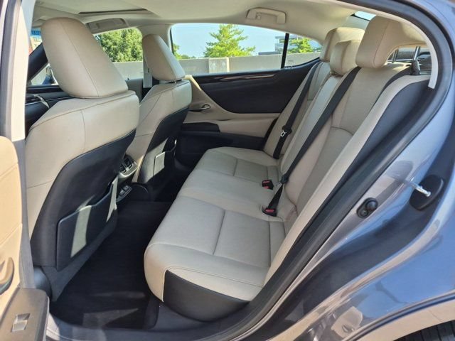 Used 2021 Lexus ES 250 w/ Premium Package AWD/4WD image 10