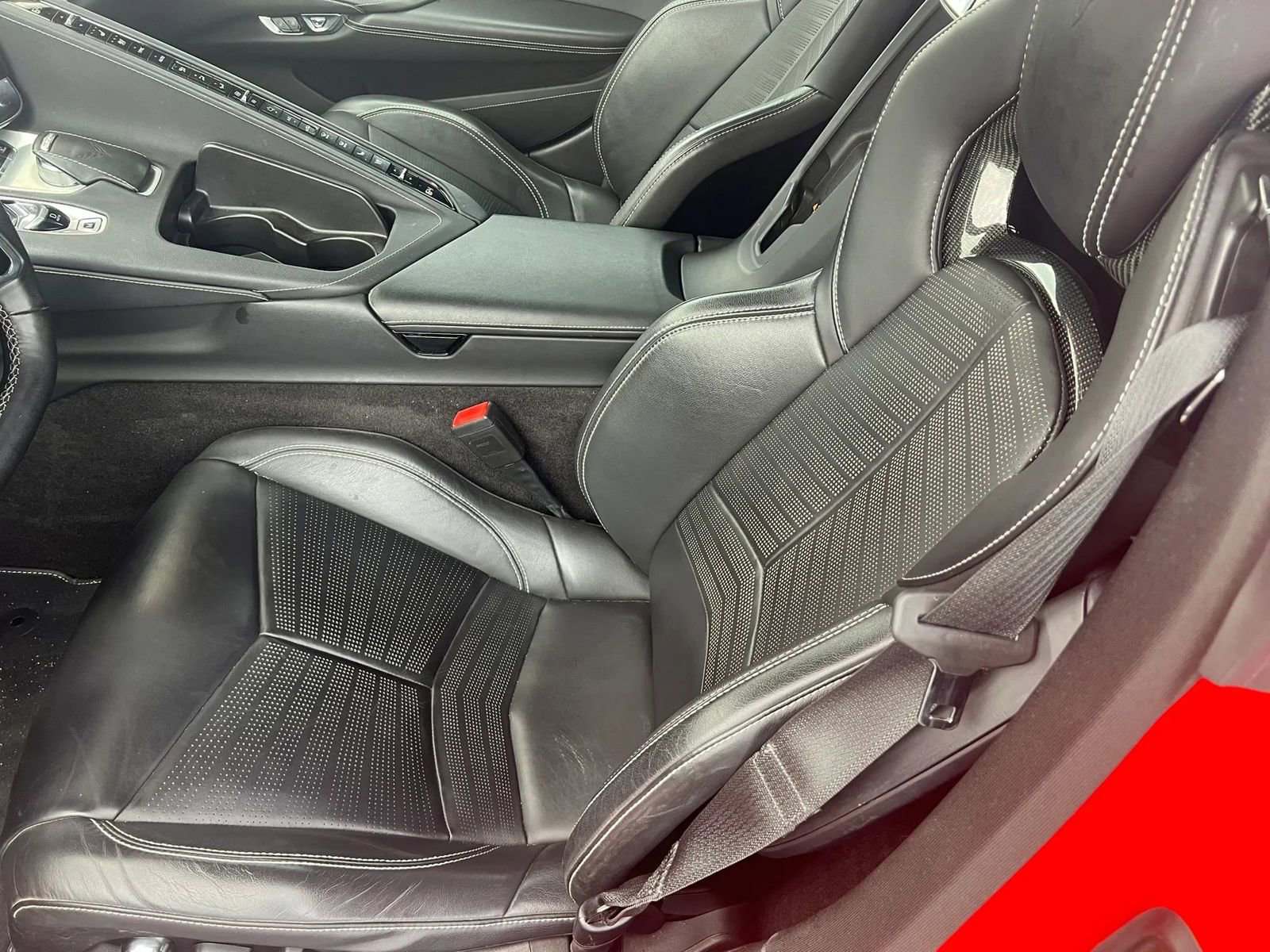 Used 2020 Chevrolet Corvette Stingray Preferred Cpe w/ 2LT Preferred Equipment Group image 16