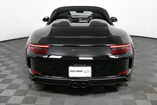 Certified 2019 Porsche 911 Speedster image 27