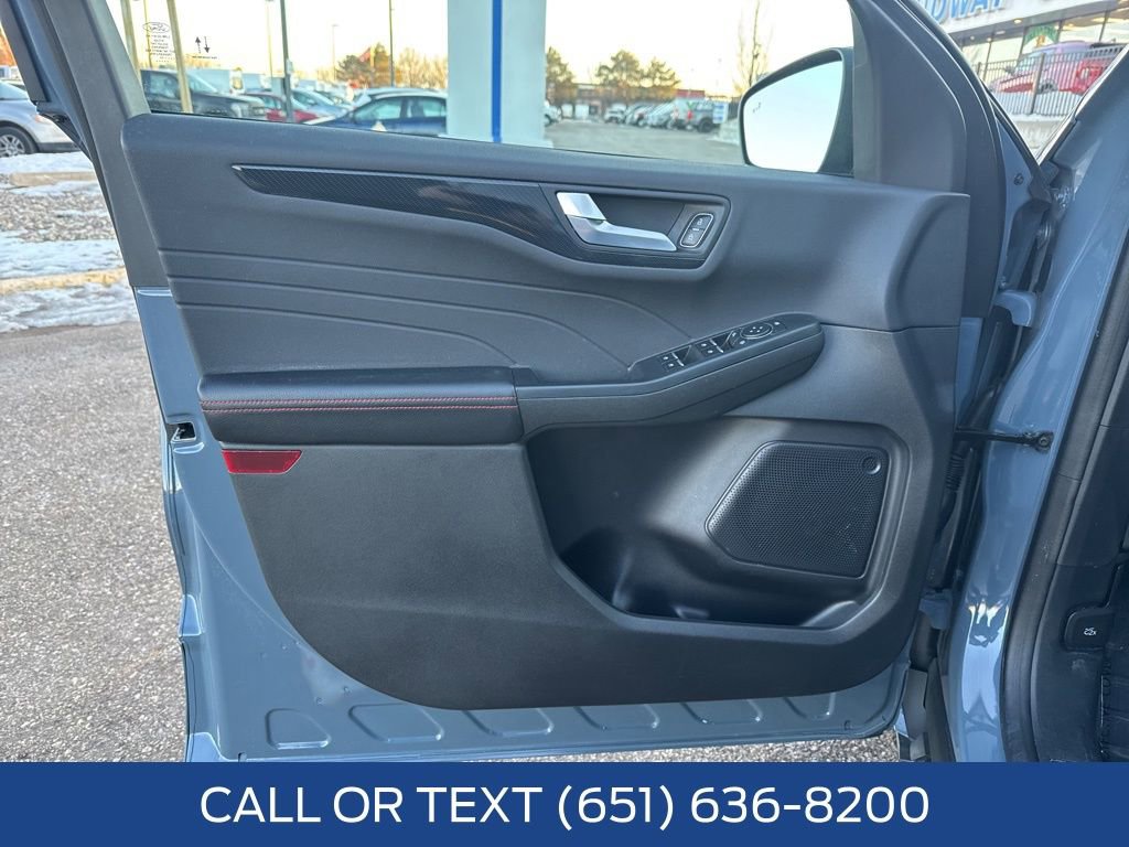 Used 2024 Ford Escape ST-Line w/ Tech Pack #1 image 29