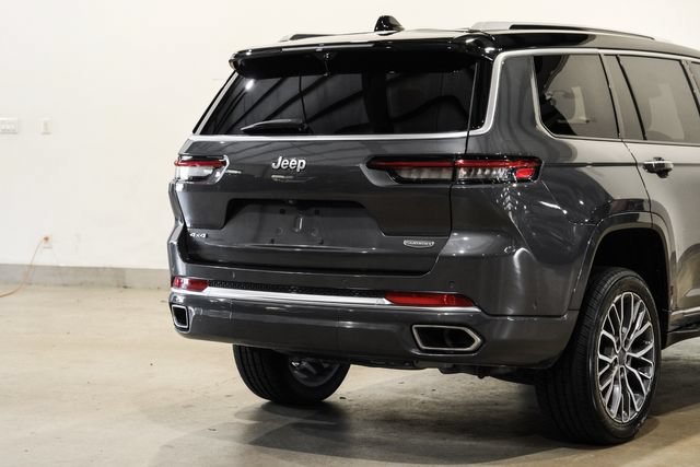 Used 2023 Jeep Grand Cherokee L Summit AWD/4WD image 26