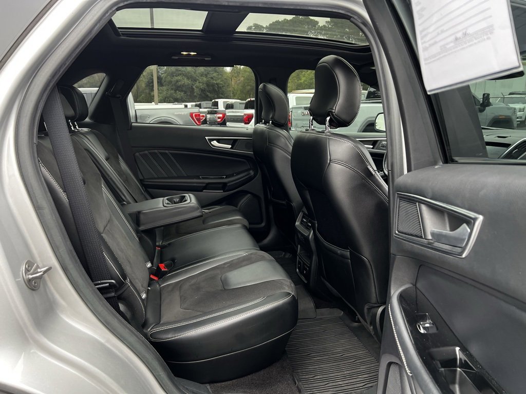 Used 2019 Ford Edge ST w/ Equipment Group 401A image 19