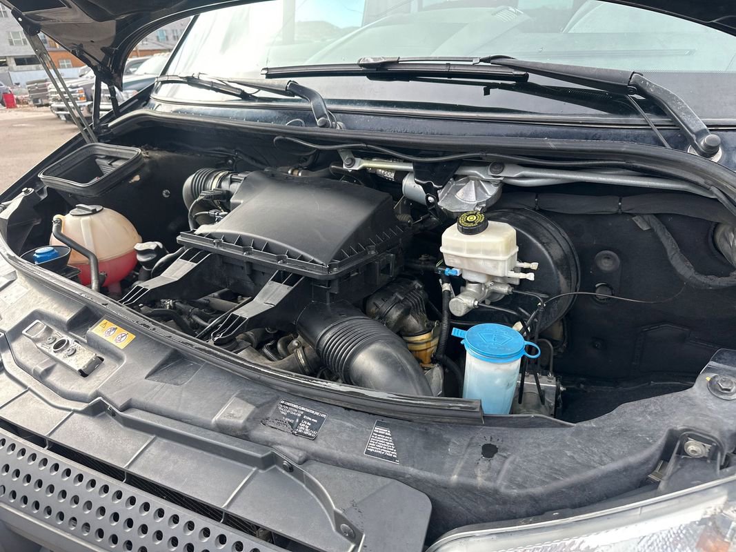 Used 2016 Mercedes-Benz Sprinter 2500 image 22