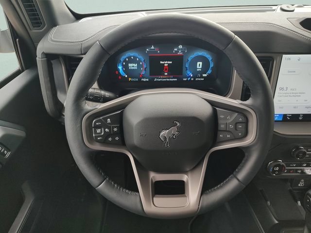 Used 2026 Ford Bronco Outer Banks AWD/4WD image 11