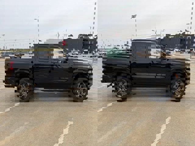 New 2026 Nissan Frontier SV image 6