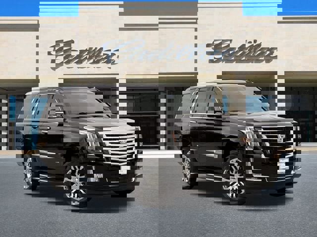 Used 2020 Cadillac Escalade 2WD image 2