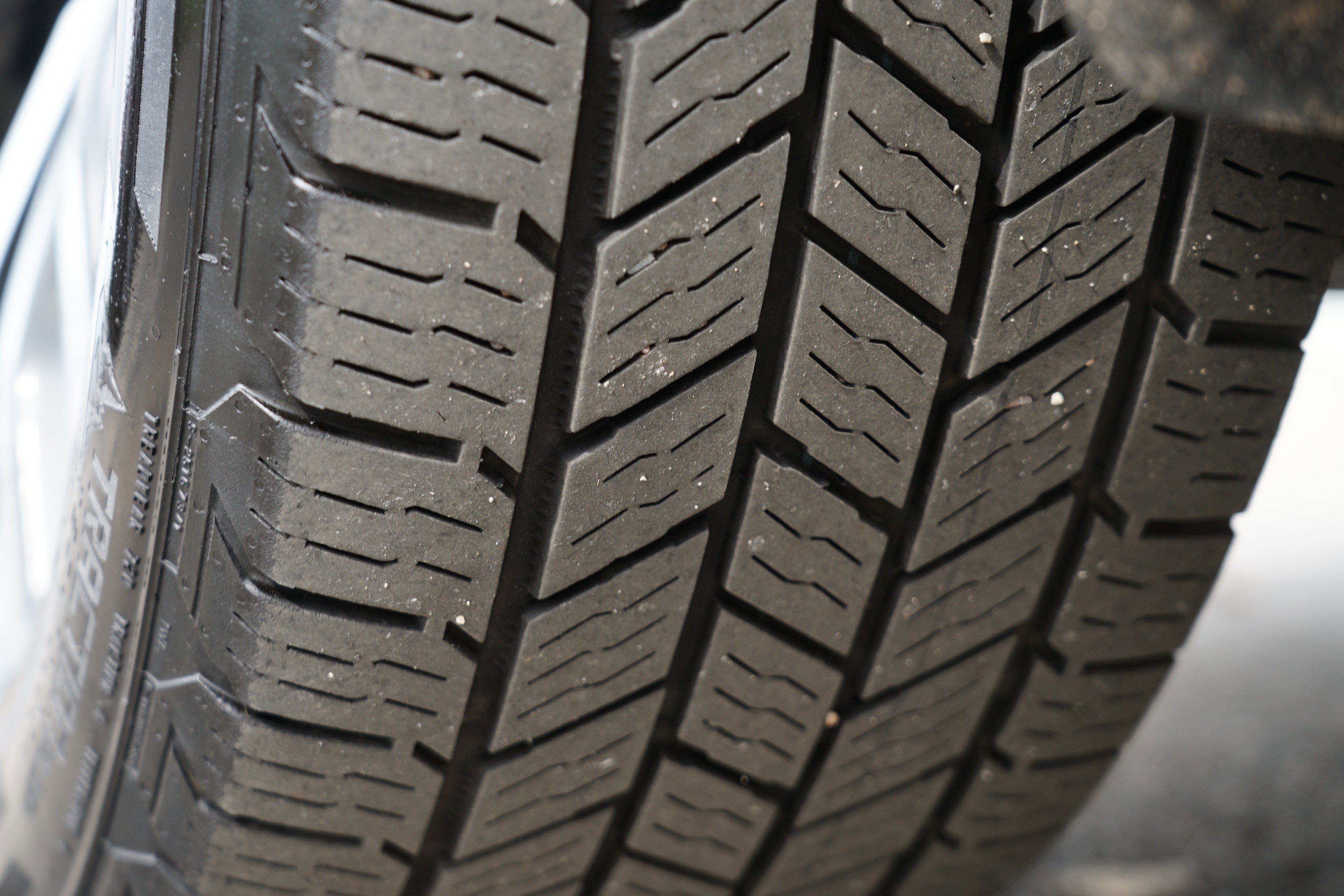 Used 2021 Ford Explorer ST w/ Equipment Group 401A image 38