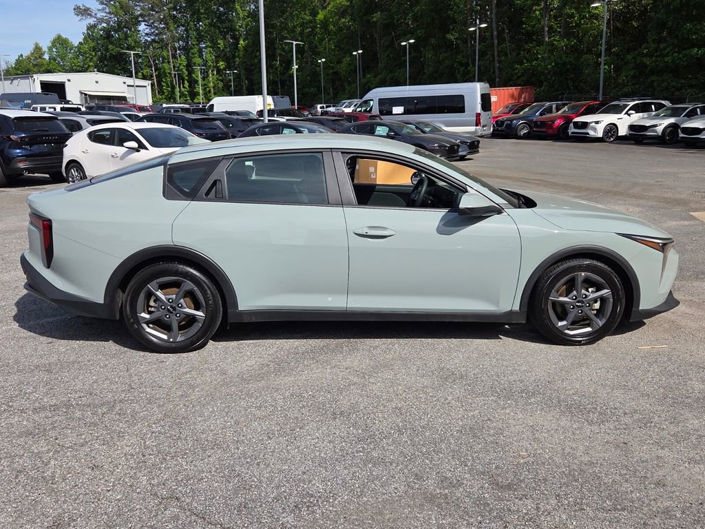 Used 2025 Kia K4 LXS image 13