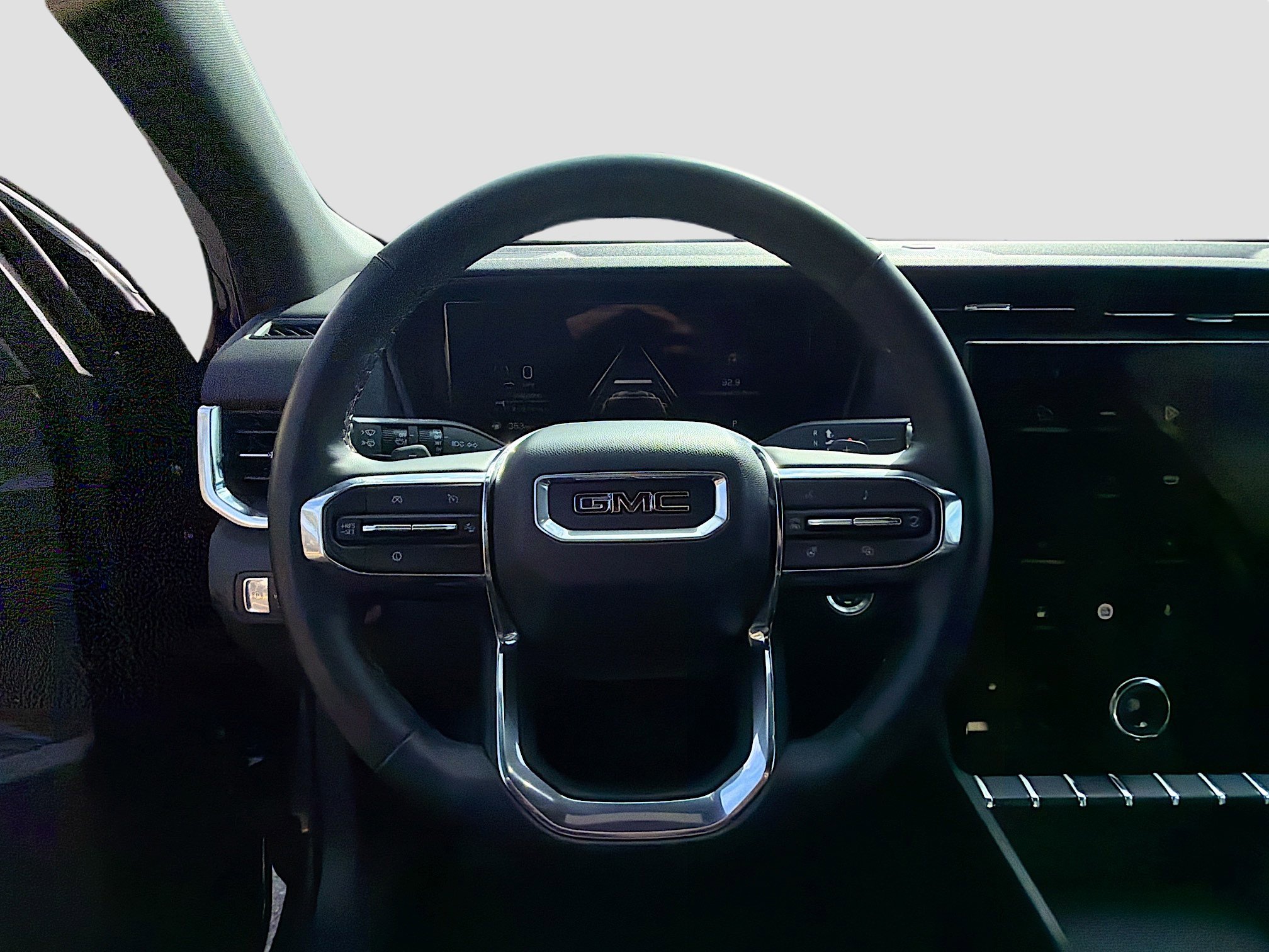 Used 2025 GMC Terrain Elevation image 36