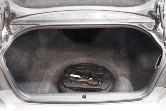 Used 2009 Mitsubishi Galant ES image 30