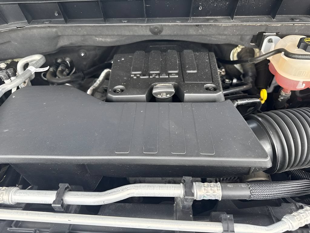Used 2024 Chevrolet Silverado 1500 Custom AWD/4WD image 28