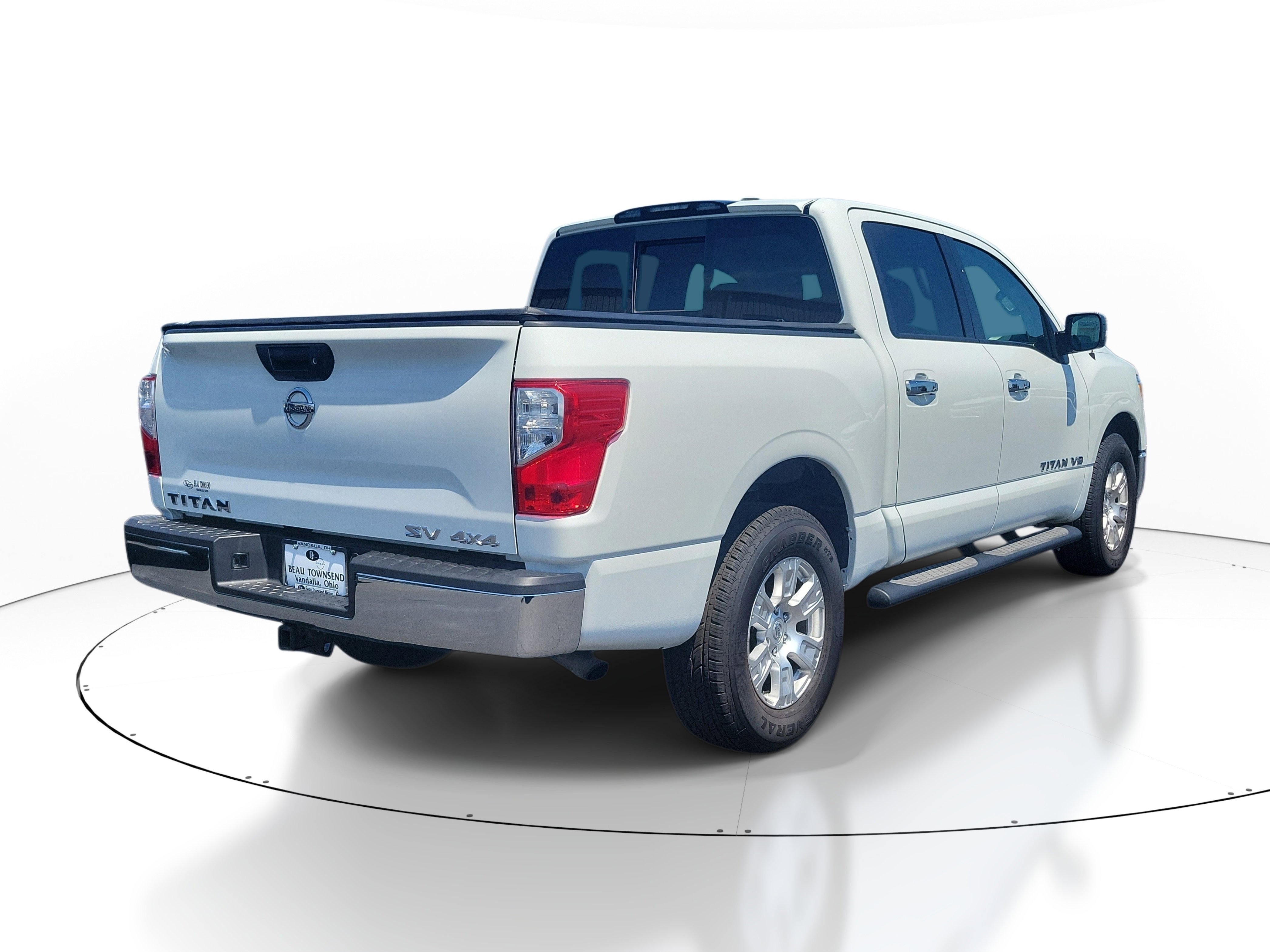 Certified 2019 Nissan Titan SV AWD/4WD image 4