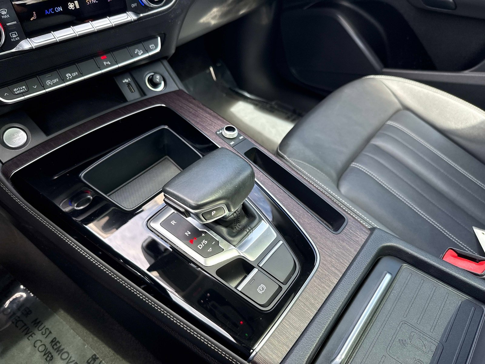 Used 2021 Audi Q5 Premium Plus w/ Premium Plus Package image 26