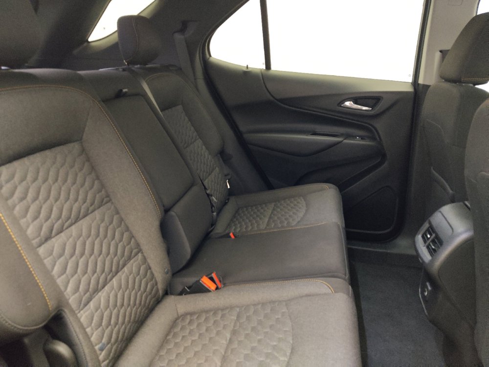 Used 2019 Chevrolet Equinox LT image 19