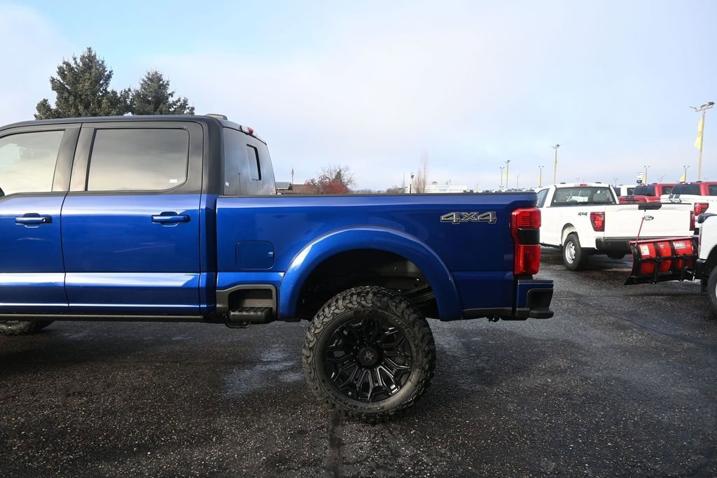 New 2026 Ford F250 Lariat w/ Black Appearance Package AWD/4WD image 12