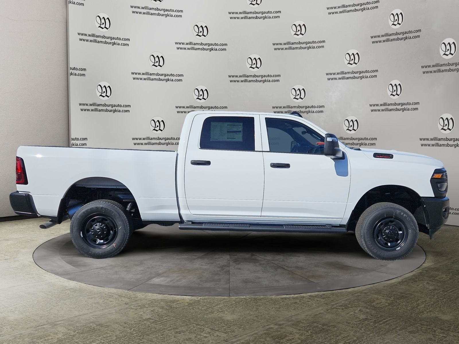 New 2026 RAM 2500 Tradesman AWD/4WD image 6