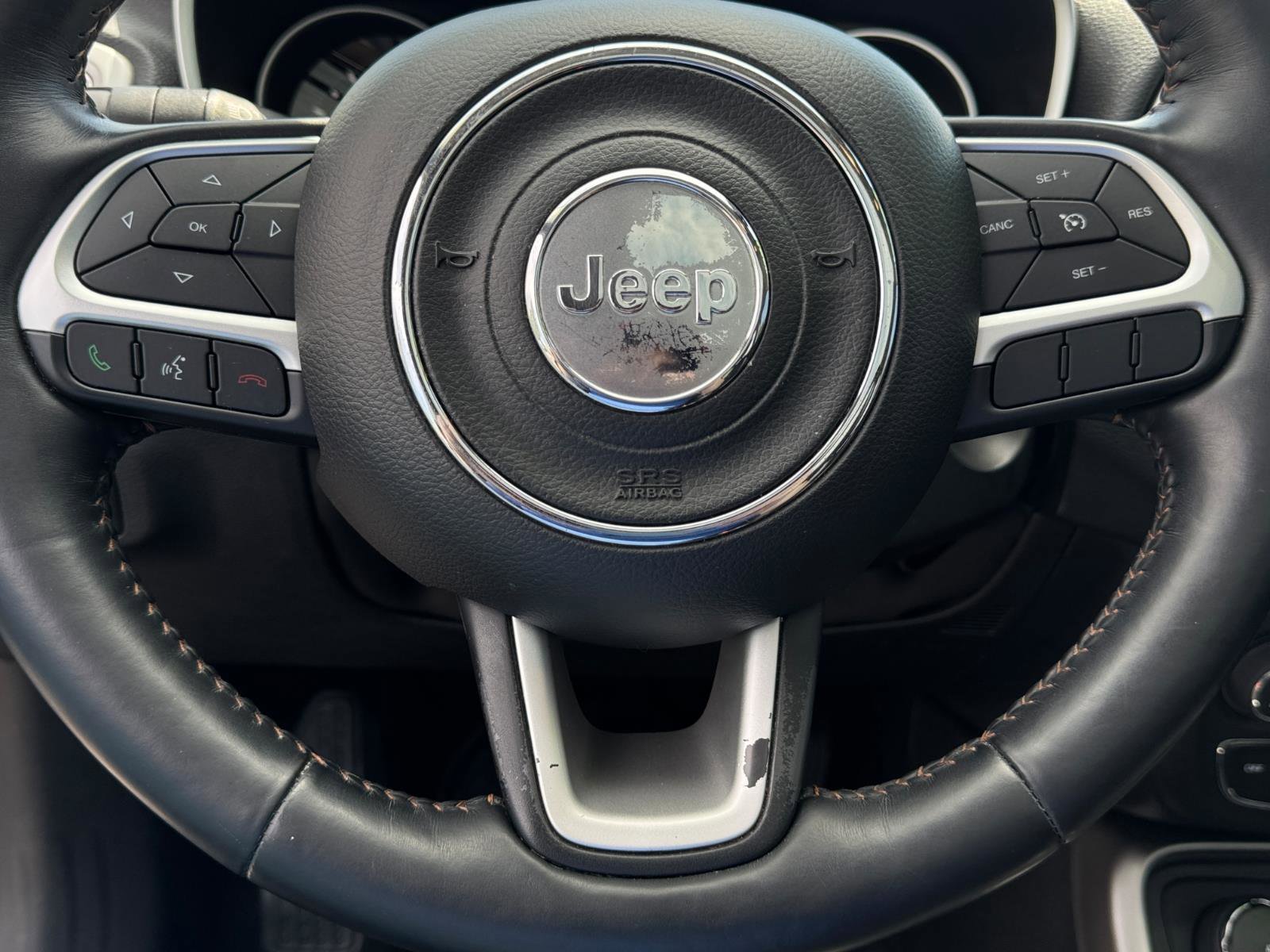 Used 2017 Jeep Compass Latitude w/ Popular Equipment Group AWD/4WD image 19