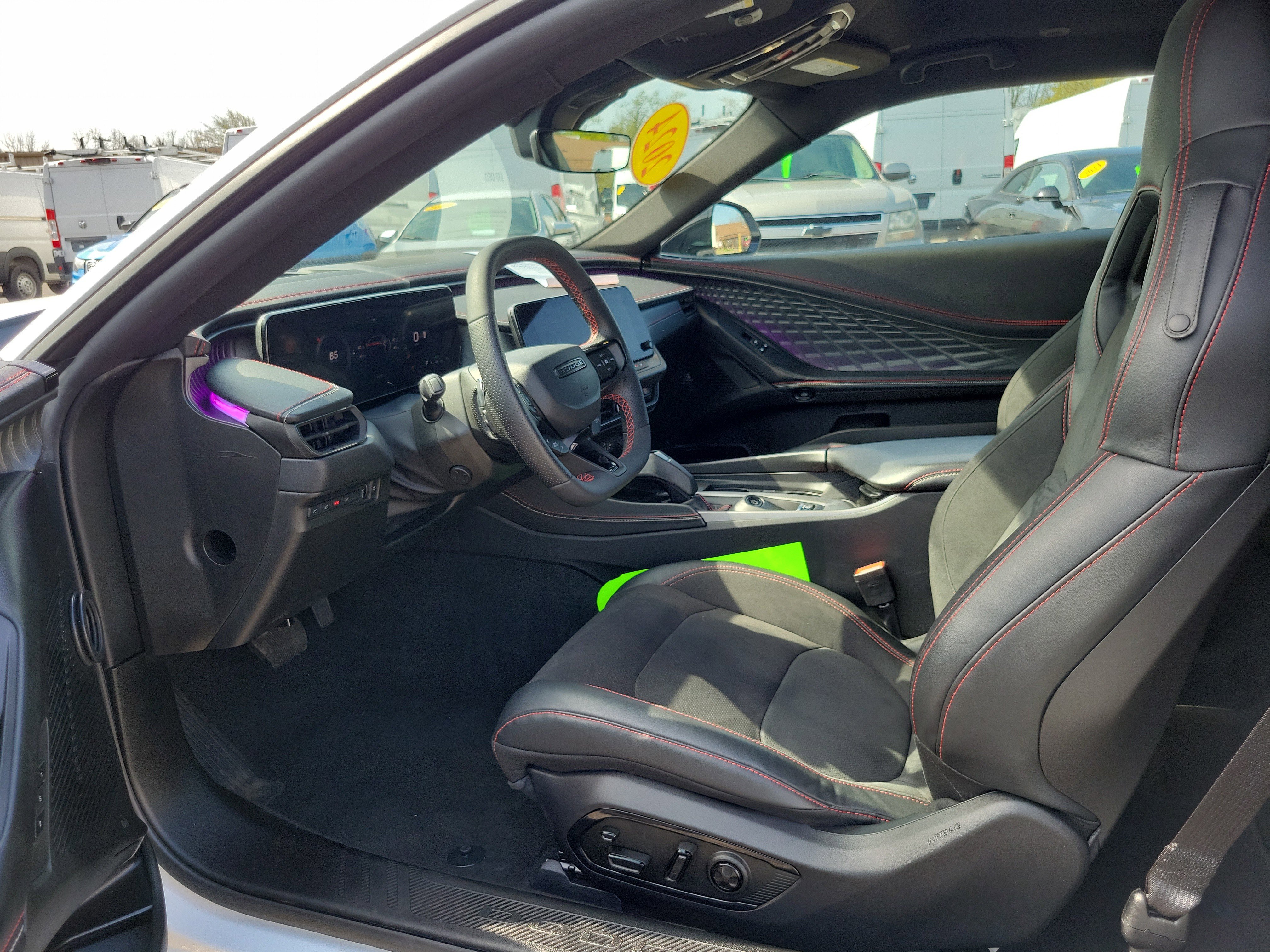 Used 2024 Dodge Charger Daytona Scat Pack w/ Plus Group AWD/4WD image 8