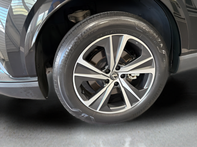 Used 2023 Lexus RX 350 Premium w/ Cold Area Package FWD image 39