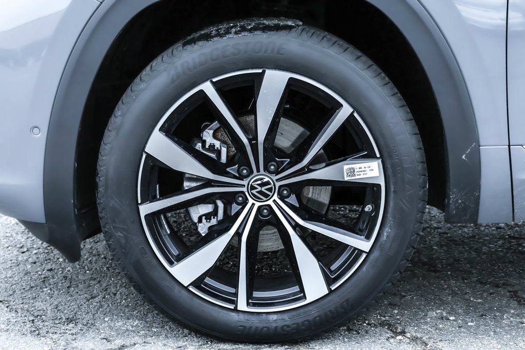 New 2026 Volkswagen Atlas SEL Premium R-Line AWD/4WD image 22