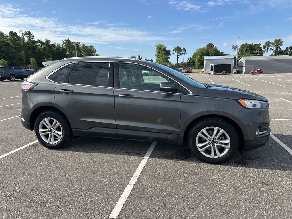 Used 2019 Ford Edge SEL w/ Equipment Group 201A FWD image 3