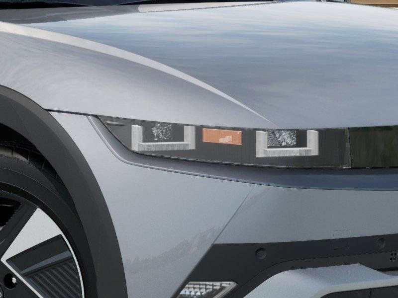 New 2025 Hyundai Ioniq 5 SE image 9
