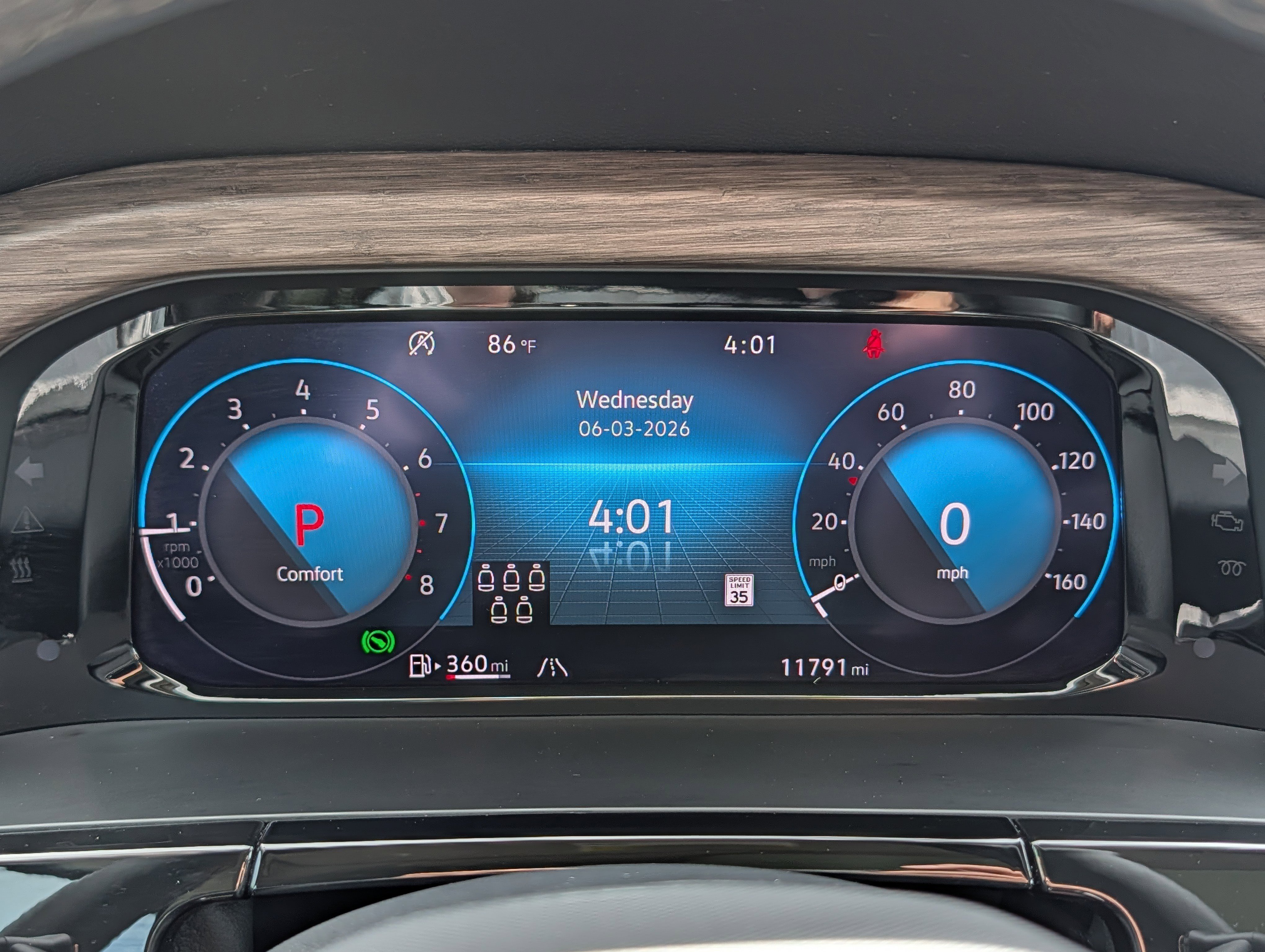 Certified 2025 Volkswagen Atlas SEL Premium R-Line AWD/4WD image 22