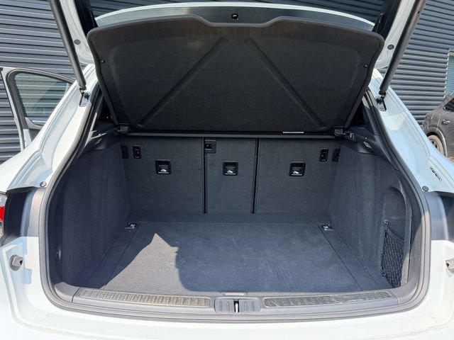 Certified 2023 Porsche Macan S AWD/4WD image 13