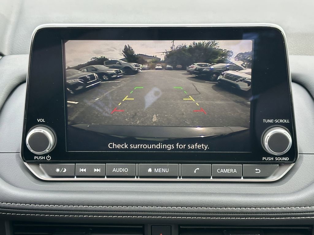 Used 2026 Nissan Rogue S image 17