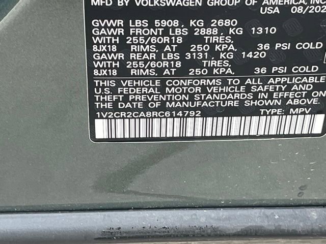 Used 2024 Volkswagen Atlas Peak Edition SE AWD/4WD image 35
