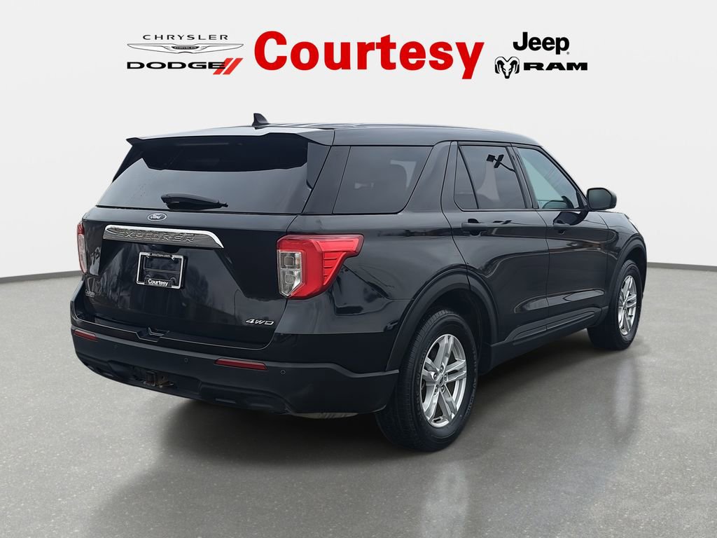 Used 2022 Ford Explorer 4WD w/ Class IV Trailer Tow Package image 5