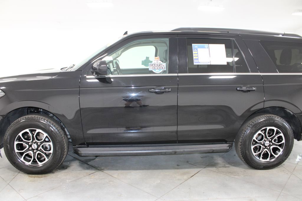 Used 2024 Ford Expedition XLT image 6