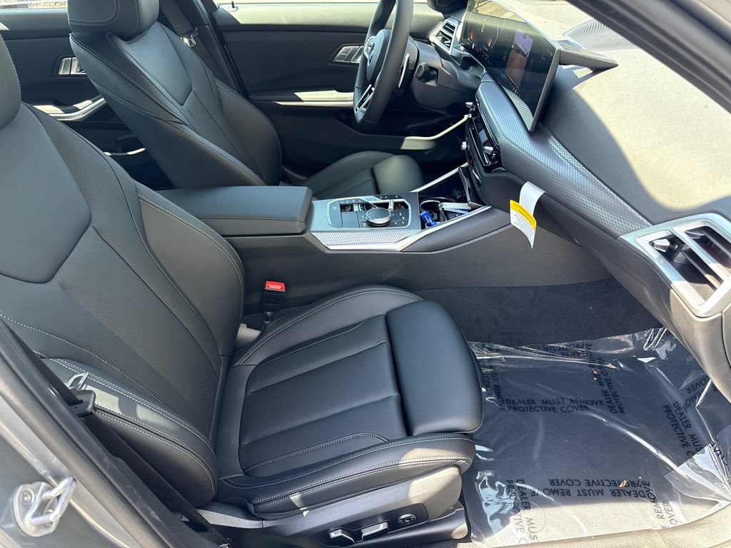 New 2026 BMW 330i Sedan w/ M Sport Package RWD image 12