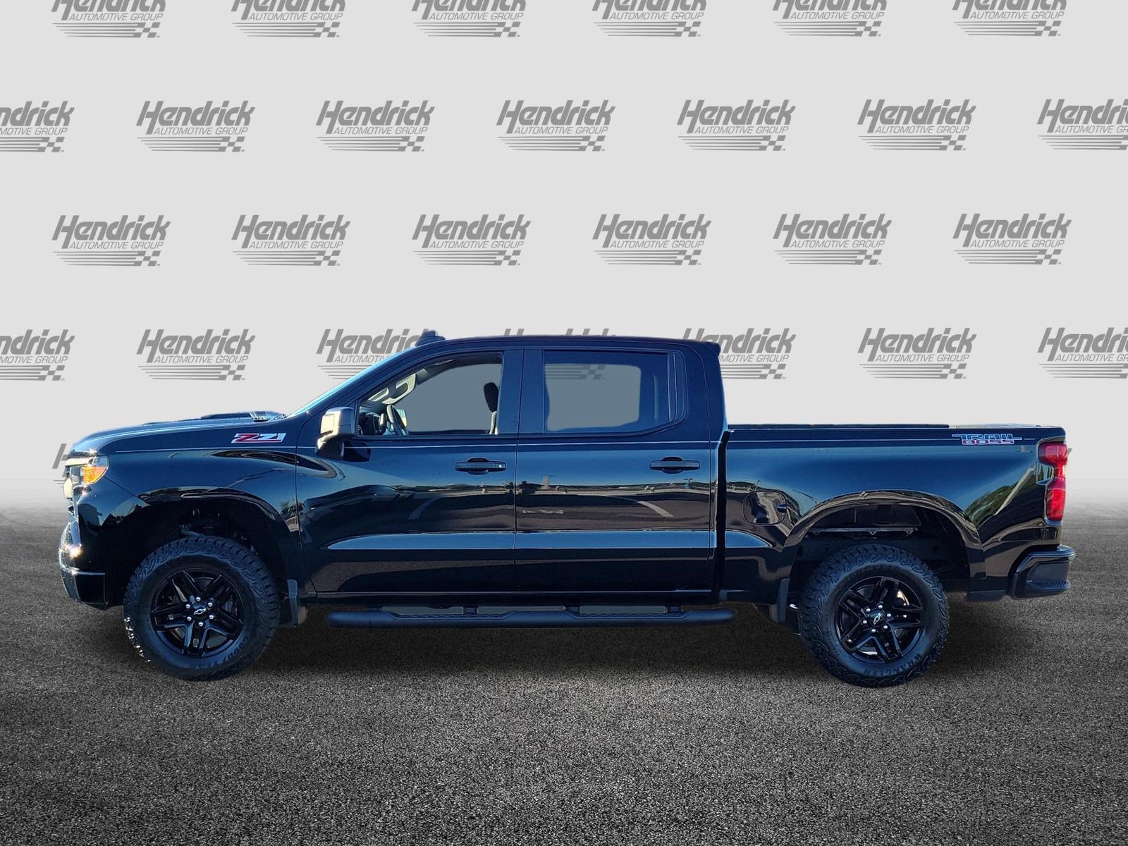 Used 2024 Chevrolet Silverado 1500 Custom Trail Boss AWD/4WD image 4