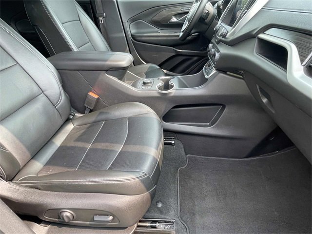 Used 2024 GMC Terrain SLT image 20