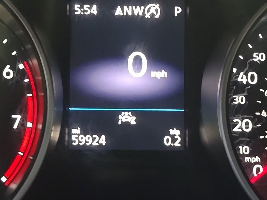 Used 2021 Volkswagen Tiguan SEL image 15