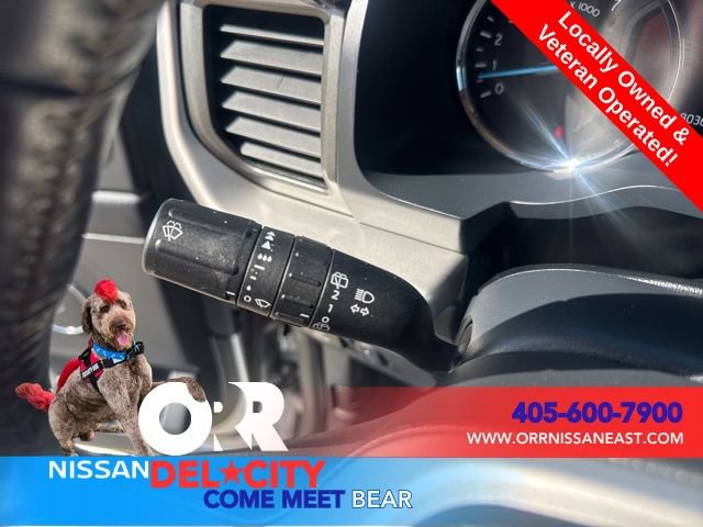 Used 2024 Ford Expedition Max XLT image 24