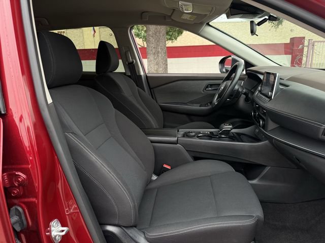 Used 2023 Nissan Rogue S AWD/4WD image 26