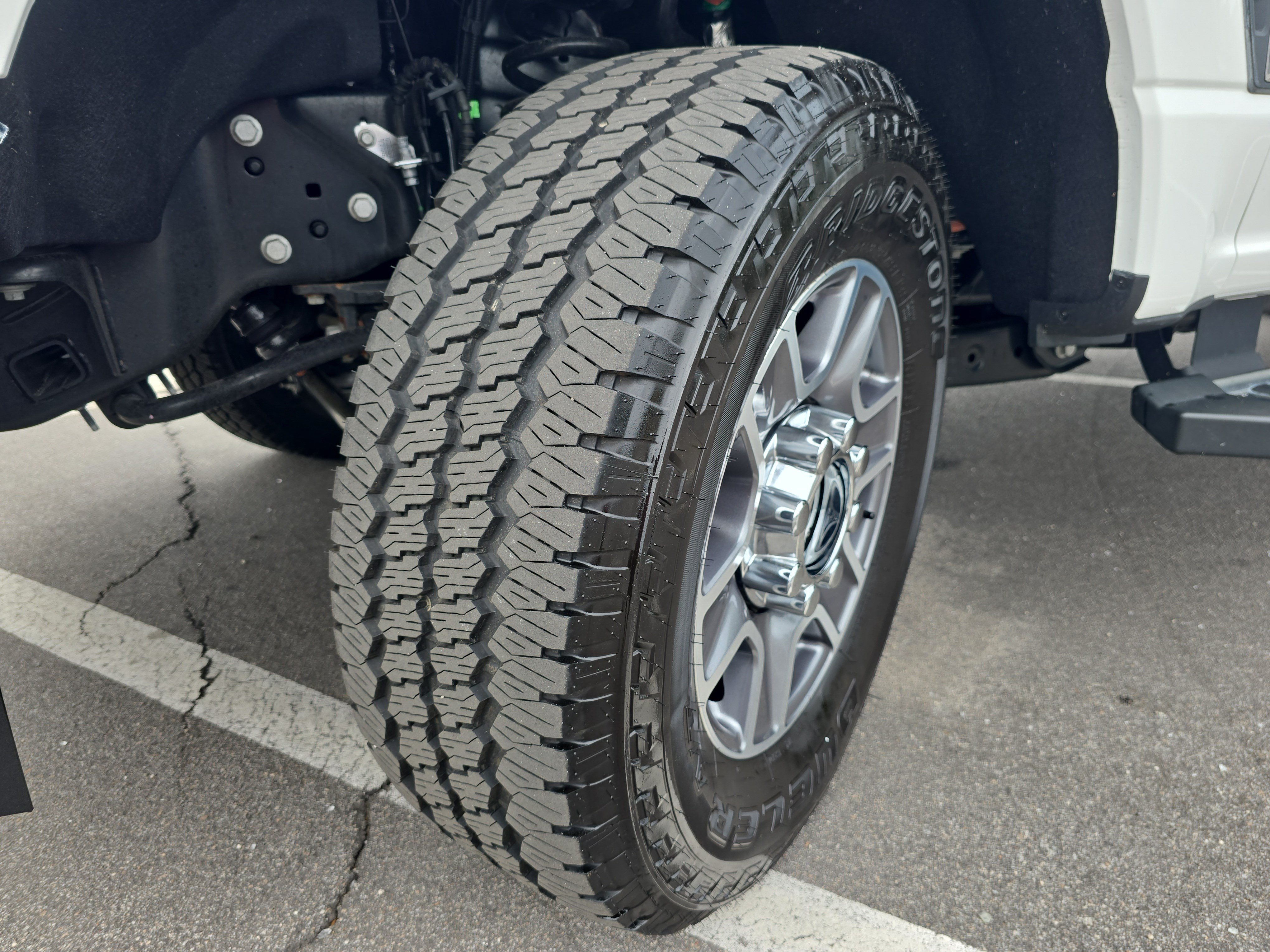 Used 2026 Ford F250 Lariat w/ FX4 Off-Road Package AWD/4WD image 32