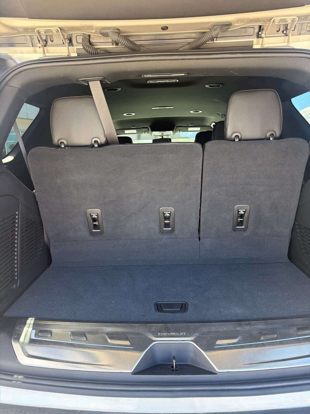 Used 2022 Chevrolet Tahoe RST w/ Sport Performance Package AWD/4WD image 9